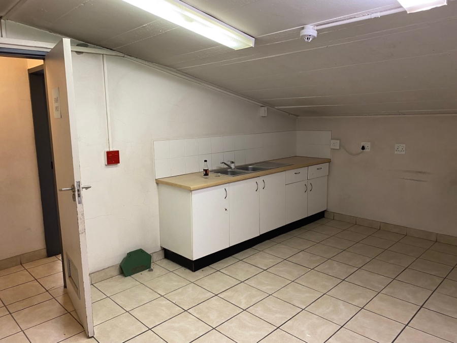 To Let commercial Property for Rent in Cape Town City Centre Western Cape